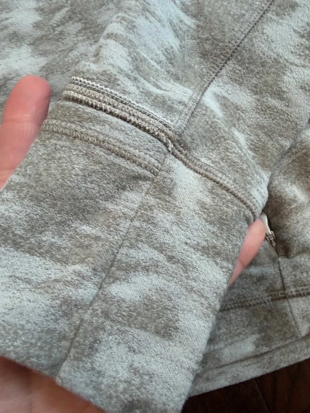 Lululemon It’s Rulu Run Long Sleeve Size 0(?) - C31-012
